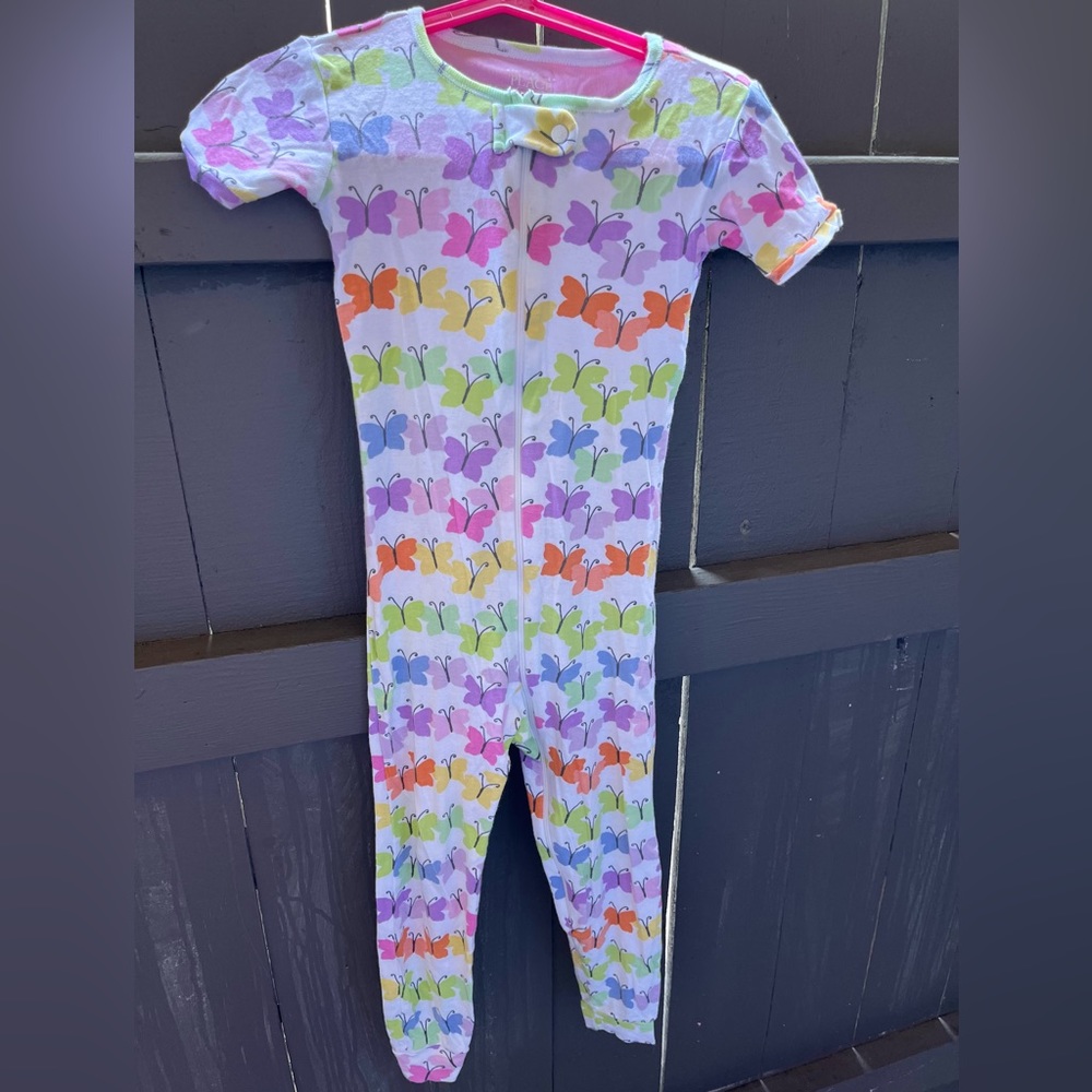 ( 2 )Children’s Place onesie Pajama sets